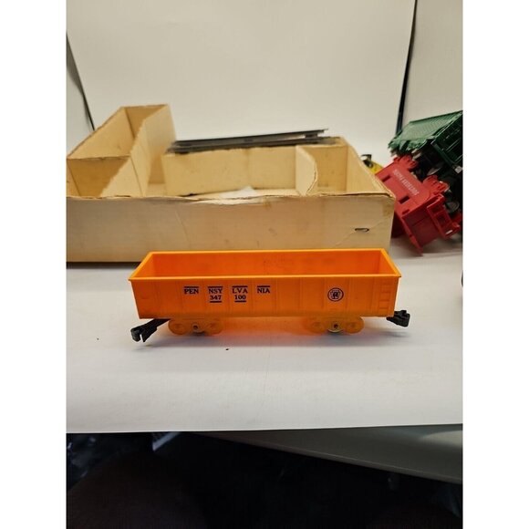 ANTIQUE Marx Steam Type Electric Train 490 Louis Marx and Co made in USA - Picture 10 of 16